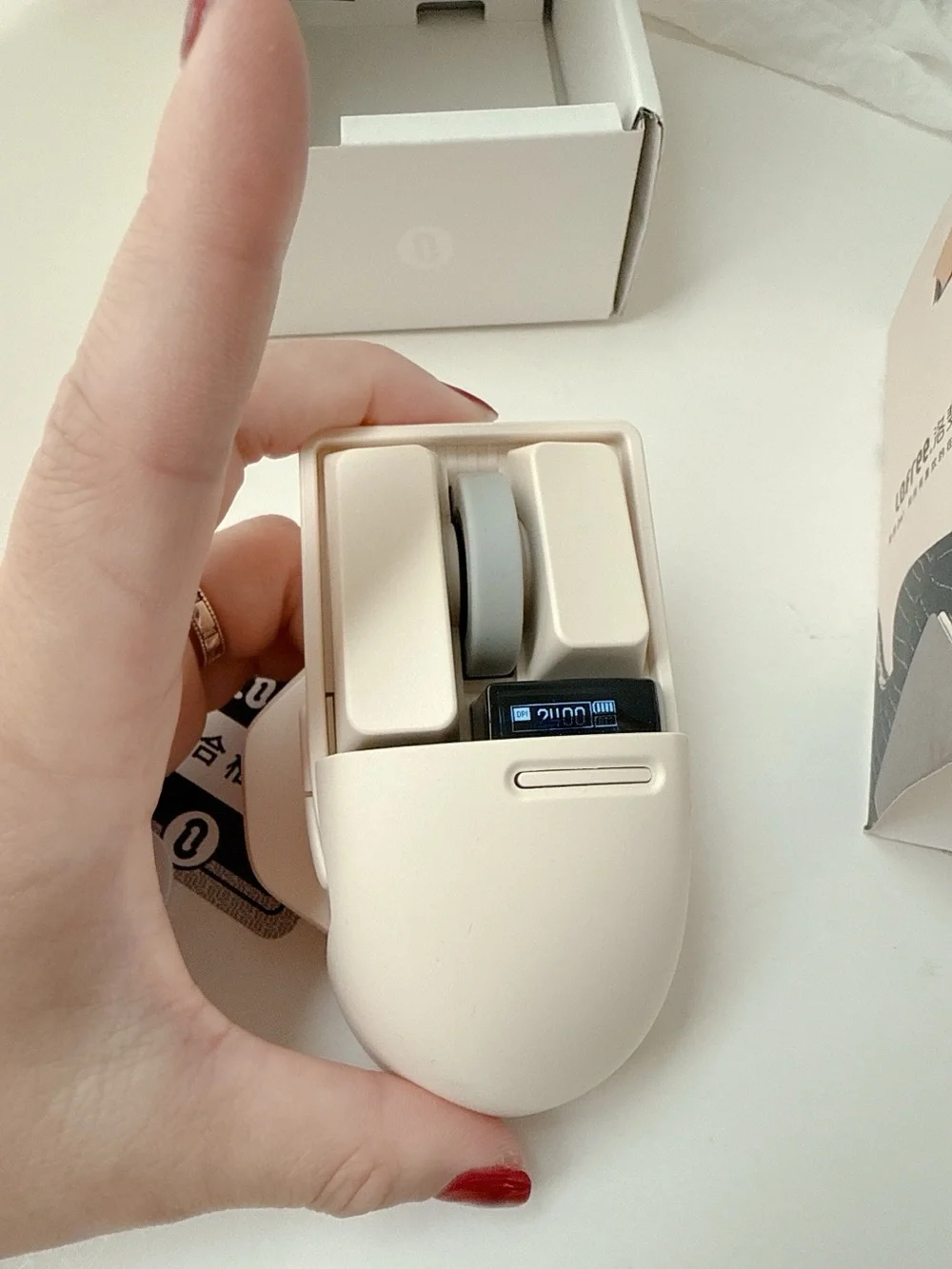 LOFREE Touch Wireless Mouse – OLED Display, Bluetooth/2.4G/USB-C, 4000 DPI, New